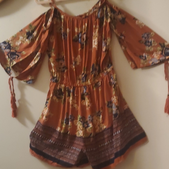 India rompers  from Angie New abd fantastic - Picture 7 of 15